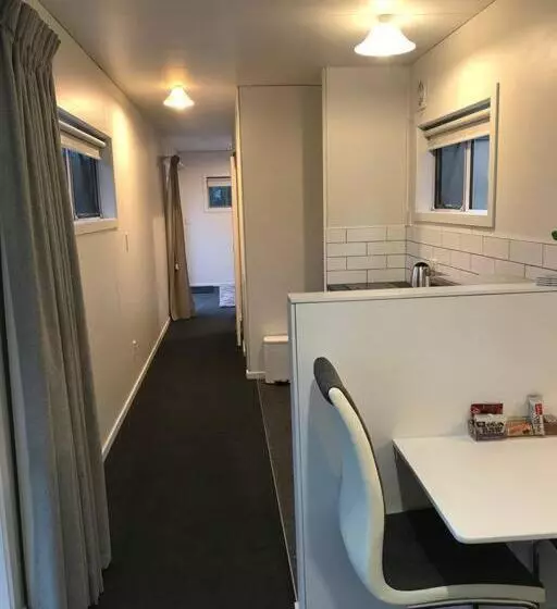 Majatalo Brookside Bnb