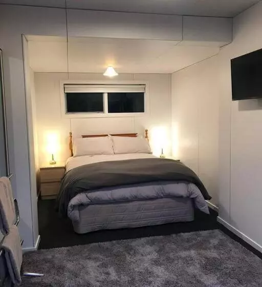 Majatalo Brookside Bnb