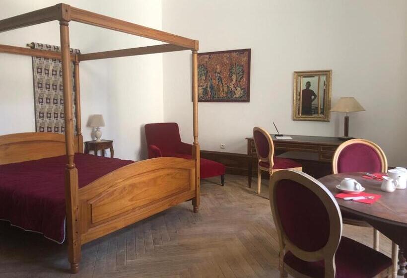 بنسيون Chambres Au Chateau Saint Geoire