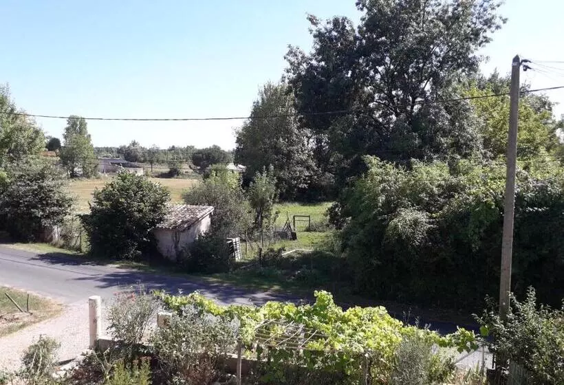 Majatalo Les 3 Notes De Mérotte