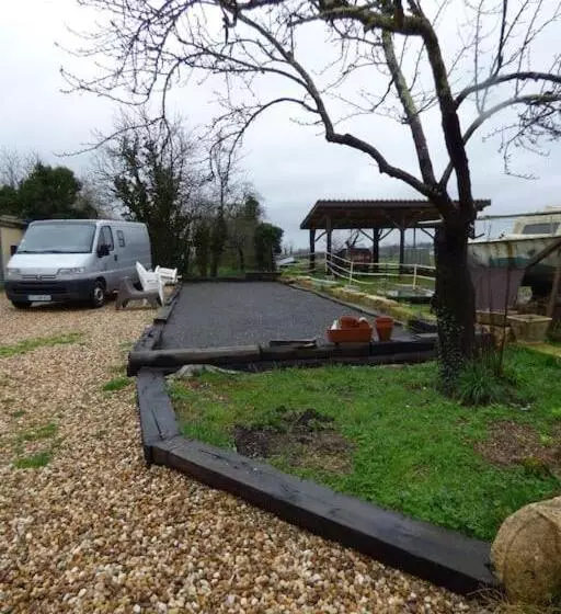 Majatalo Les 3 Notes De Mérotte