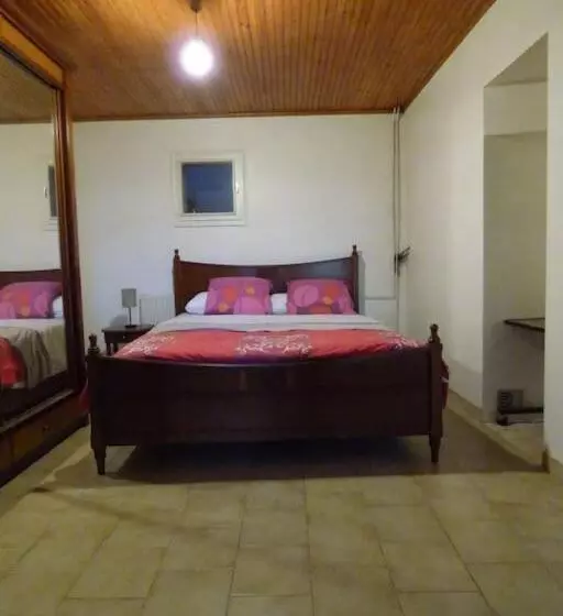 Majatalo Les 3 Notes De Mérotte