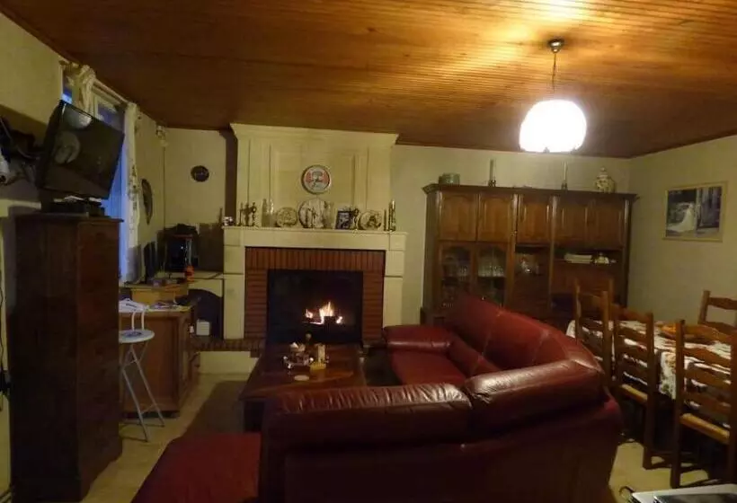 Majatalo Les 3 Notes De Mérotte