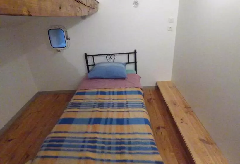 Majatalo Les 3 Notes De Mérotte