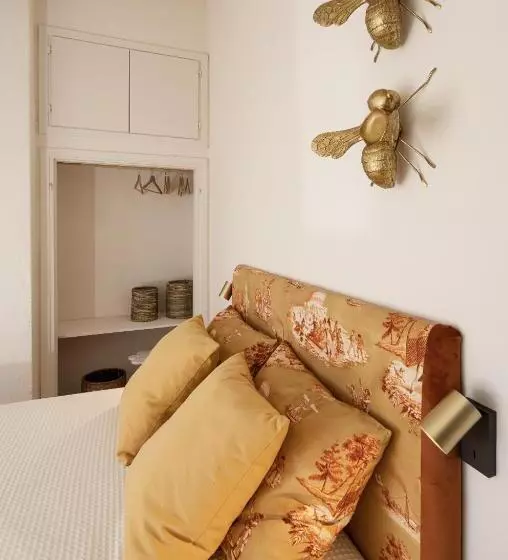Majatalo Scarlea Rooms