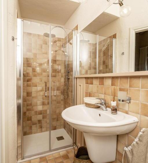 פנסיון Scarlea Rooms