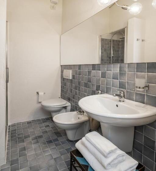 פנסיון Scarlea Rooms