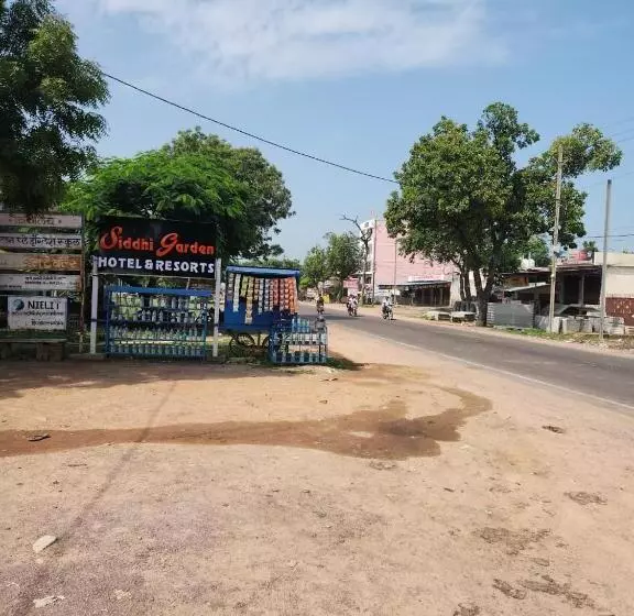 Siddhi Hotel & Resort