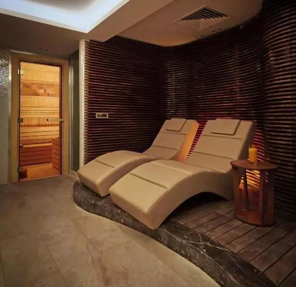 The Hotels, Galata