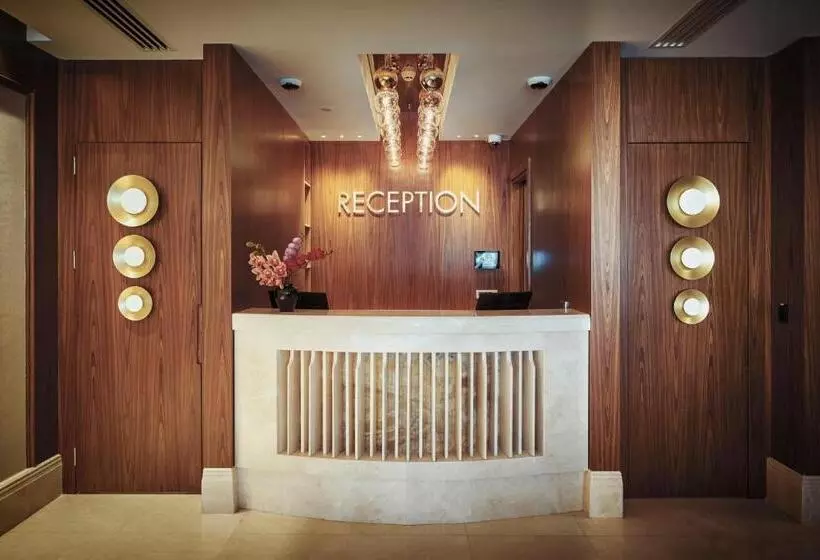 The Hotels, Galata