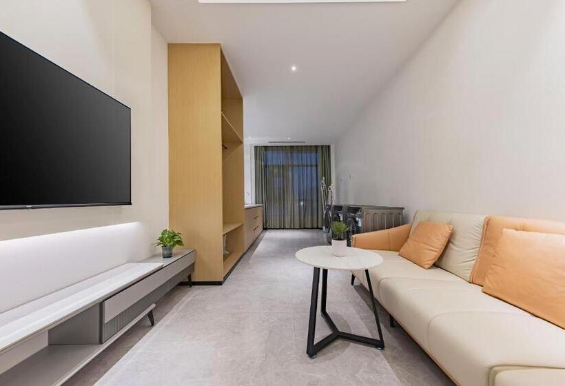 宜昌中青秋果酒店