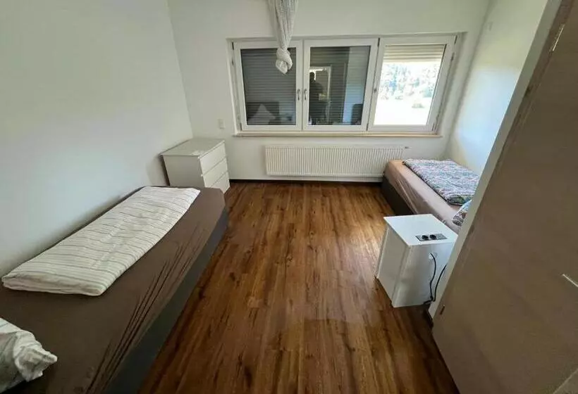 Retkeilymaja Pensionszimmer Mit Gemeinschaftsküche