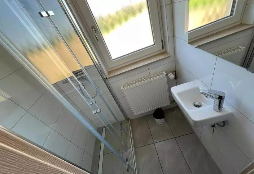 Retkeilymaja Pensionszimmer Mit Gemeinschaftsküche