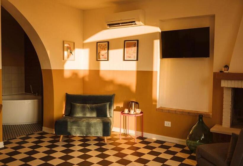 Bed and Breakfast Casa Mavàl