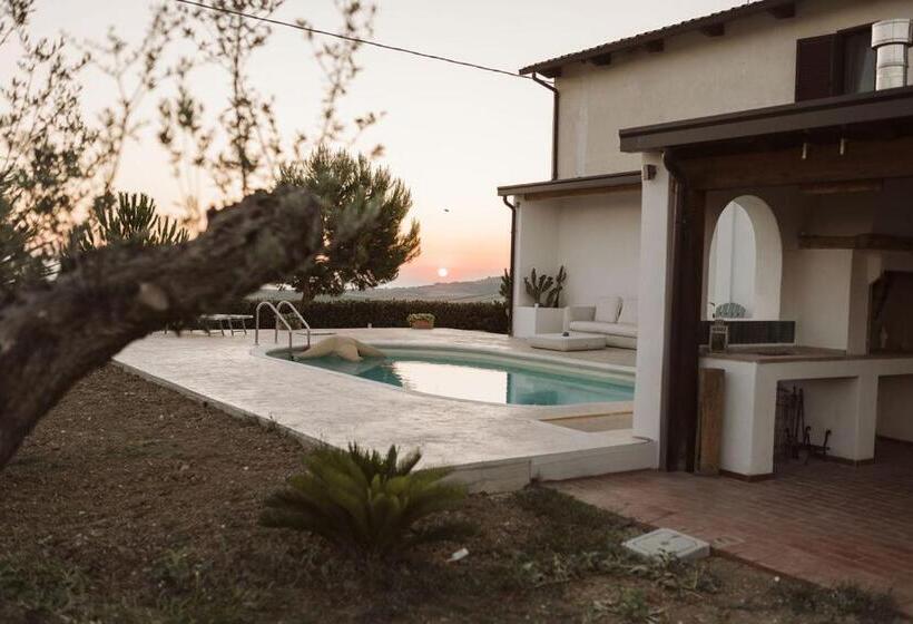 Bed and Breakfast Casa Mavàl