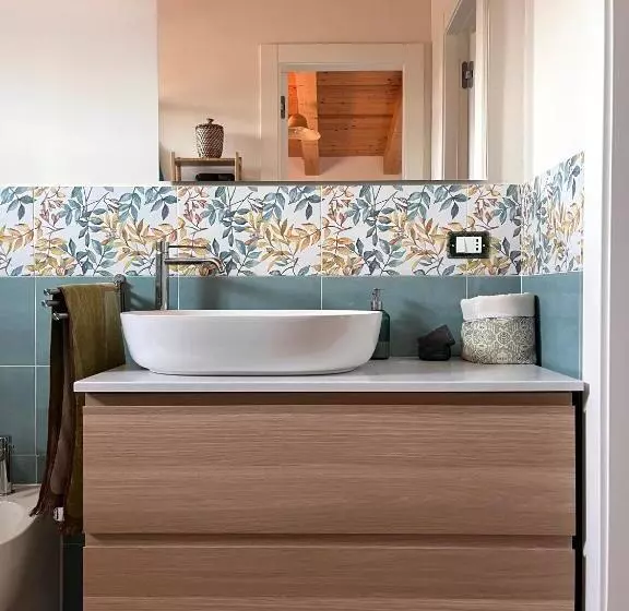 Aamiaismajoitus (B&B) The Blue Window   Rooms   300m From Sea