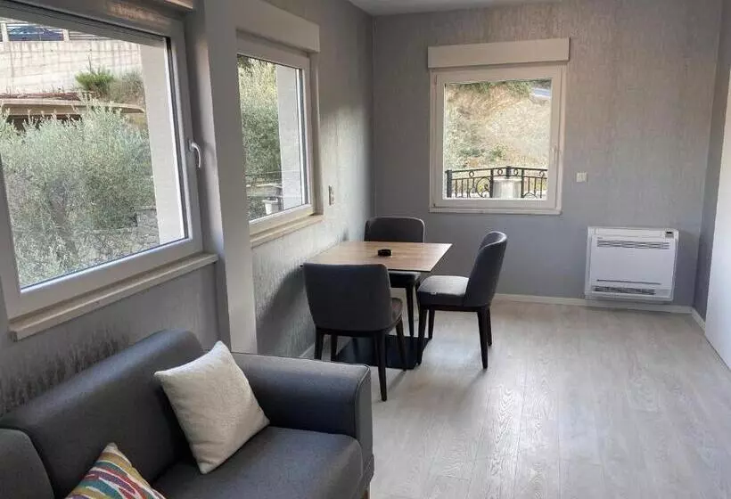 تختخواب و صبحانه Apartments Villa Bari