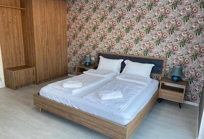 تختخواب و صبحانه Apartments Villa Bari