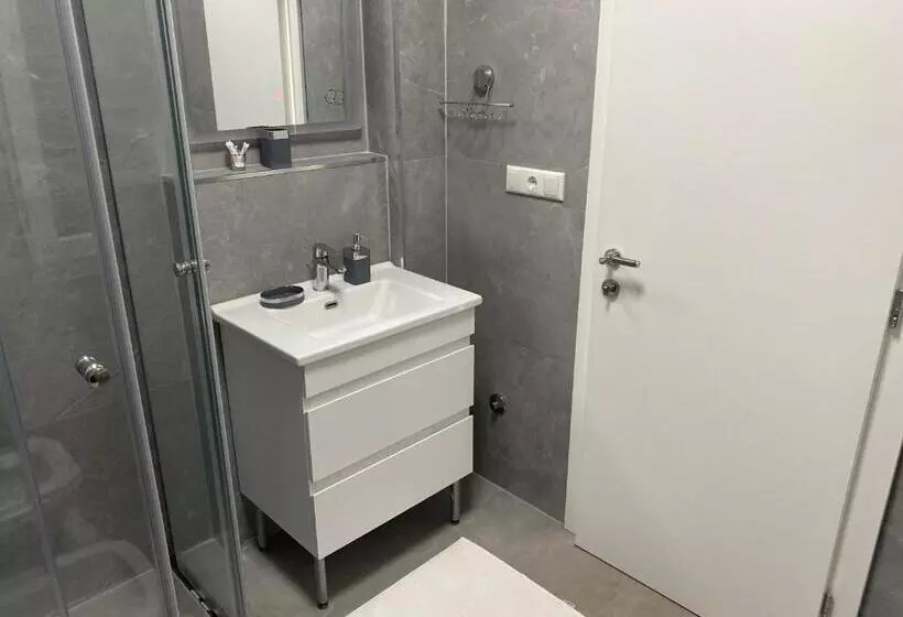 تختخواب و صبحانه Apartments Villa Bari