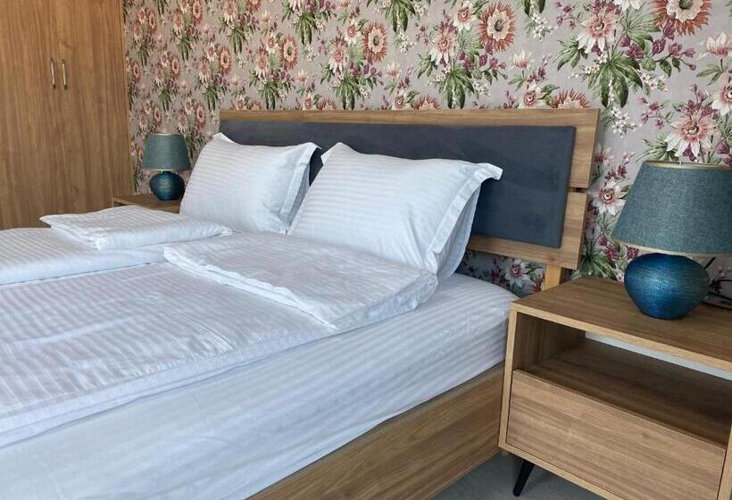 تختخواب و صبحانه Apartments Villa Bari