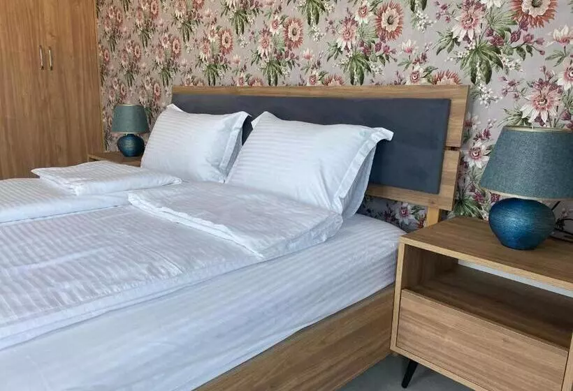 تختخواب و صبحانه Apartments Villa Bari