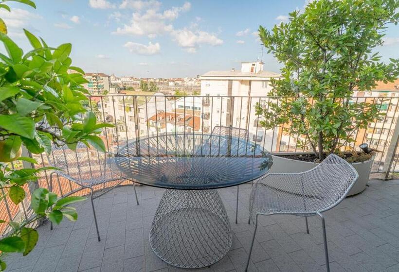 Fiftyfive One Zuretti