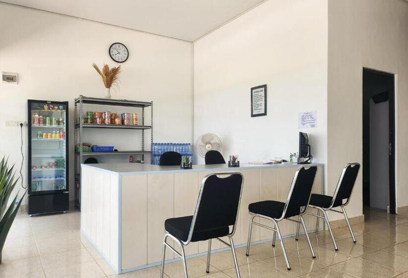 בית מלון כפרי Arsya Homestay Mitra Reddoorz