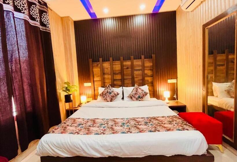 Pearl Grand Family Hotel Feel Like Home