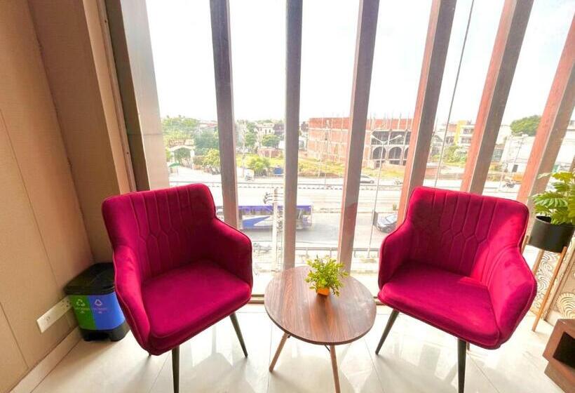 Pearl Grand Family Hotel Feel Like Home