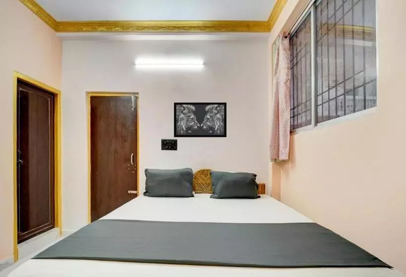 هتل O Radhe Shyam Guest House