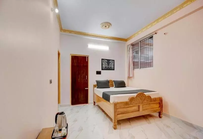 هتل O Radhe Shyam Guest House