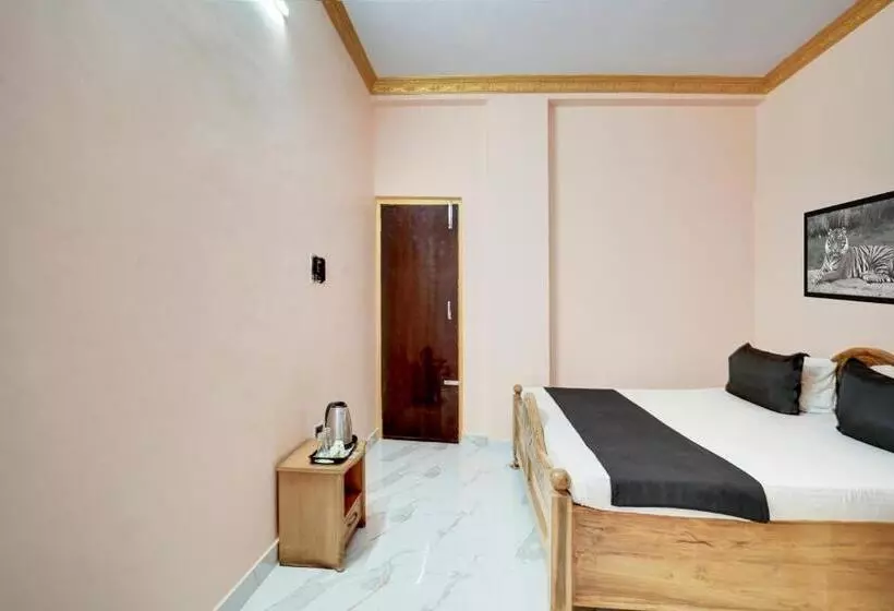 هتل O Radhe Shyam Guest House