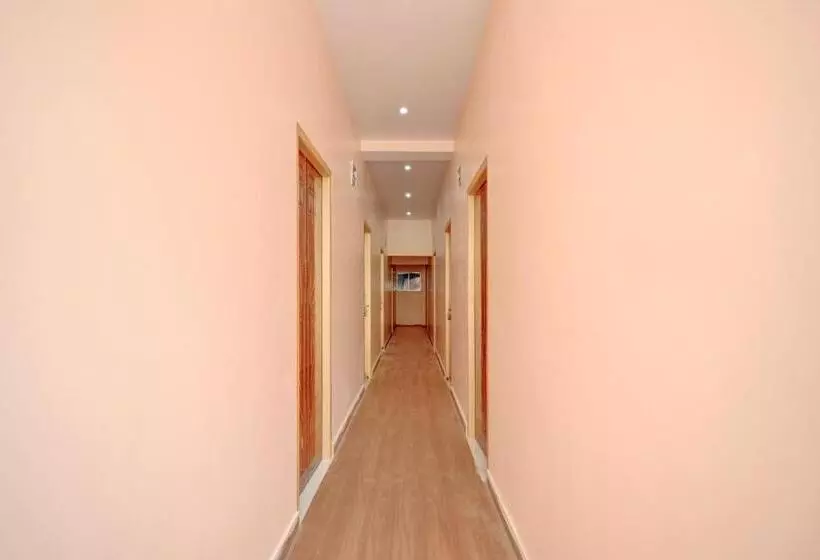 هتل O Radhe Shyam Guest House