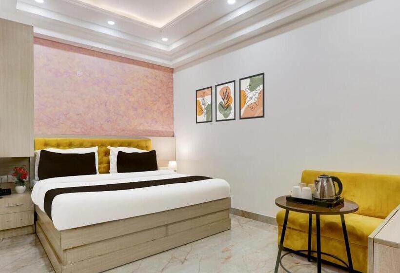 酒店 Super Townhouse Eden Garden Zirakpur