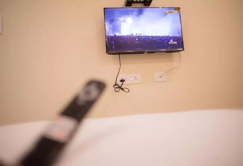 Hotelli Vr Paradise Inn