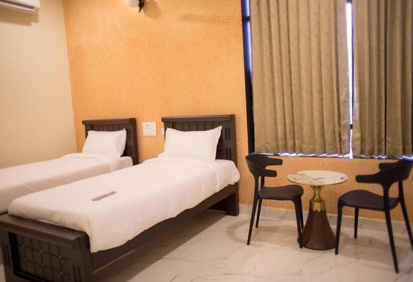 Hotel Vr Paradise Inn