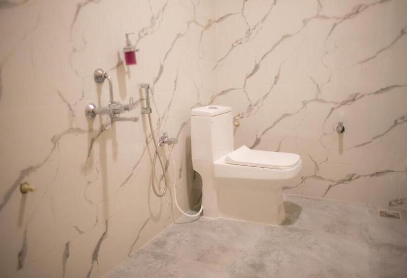 Hotel Vr Paradise Inn