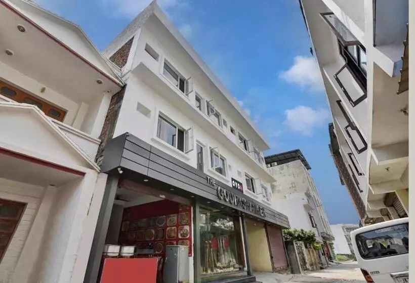 Super Hotel O Gauri Shankar