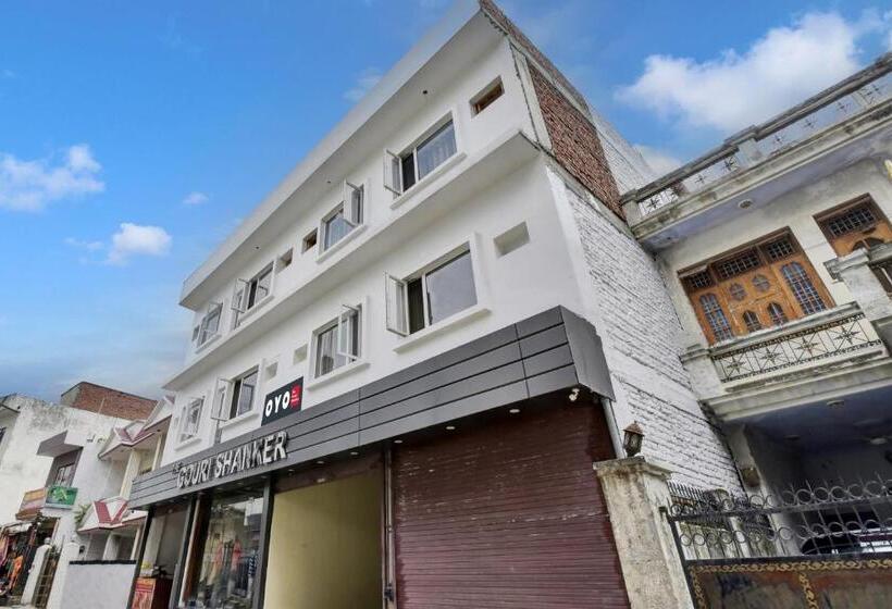 Super Hotel O Gauri Shankar