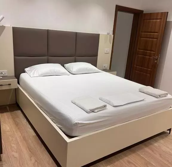 پانسیون Boci Rooms
