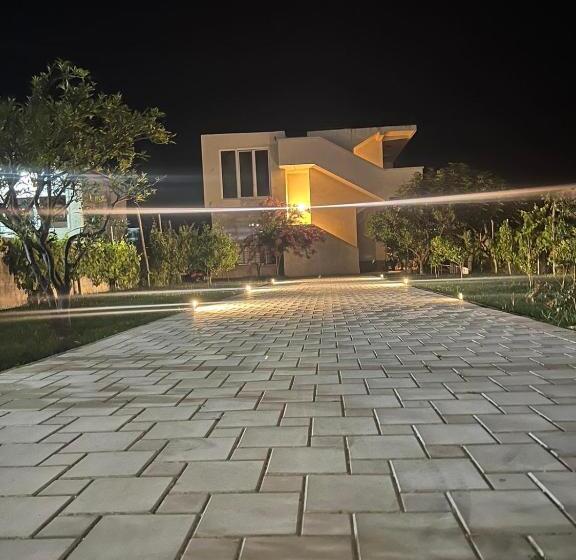 پانسیون Boci Rooms