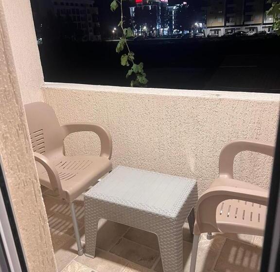 پانسیون Boci Rooms