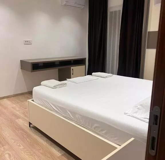 پانسیون Boci Rooms