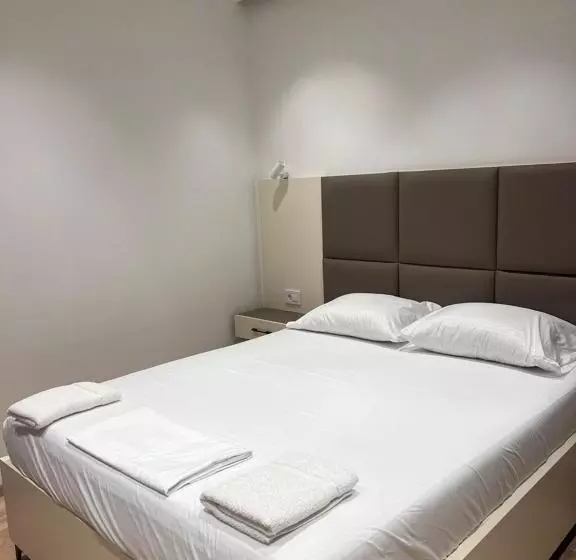 پانسیون Boci Rooms