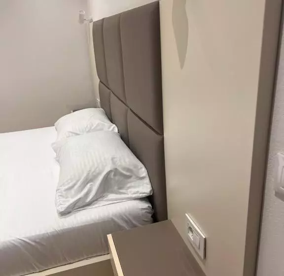 پانسیون Boci Rooms