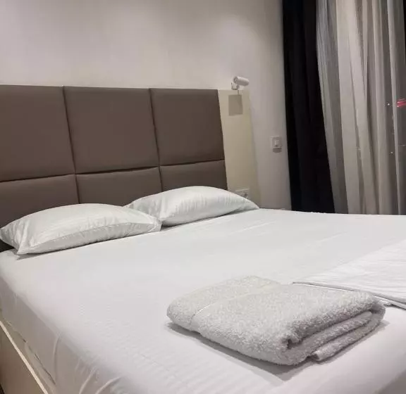 پانسیون Boci Rooms