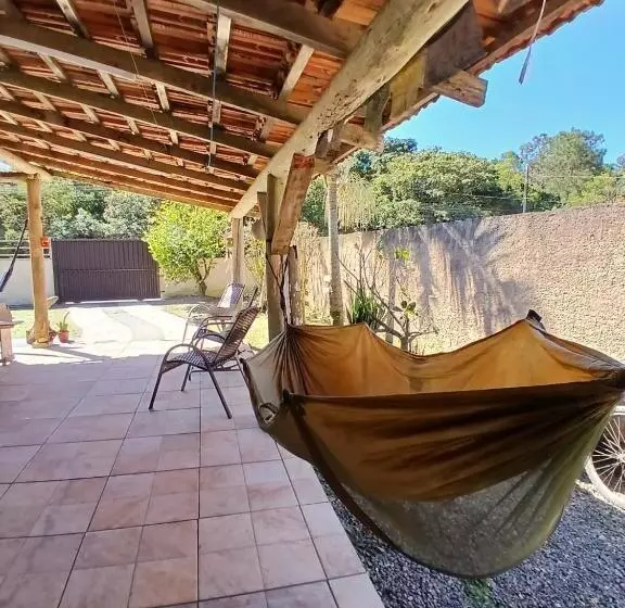 پانسیون Lá Casita Casa Familiar Hospedagem E Camping Urbano