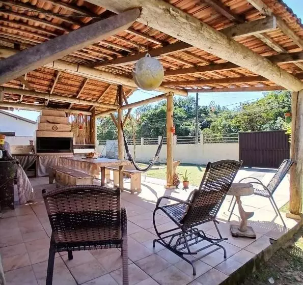 پانسیون Lá Casita Casa Familiar Hospedagem E Camping Urbano