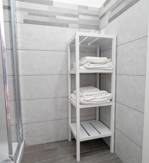 پانسیون Prestige House 7