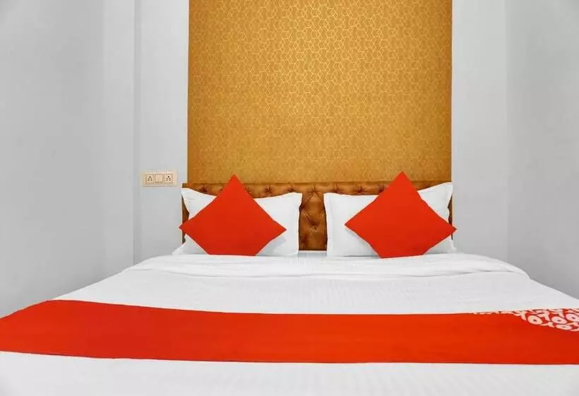 Super Oyo Flagship Hotel Dwell Inn